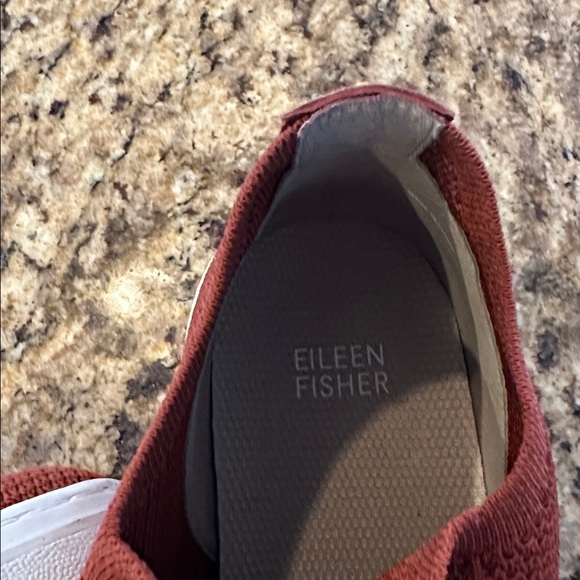 Eileen Fisher Shoes 9 - Picture 3 of 4